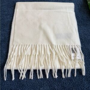 Fraas Creamy Winter White Scarf with Fringe